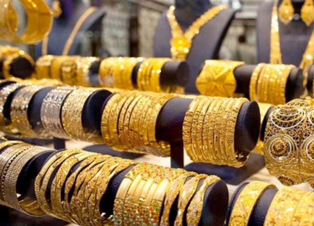 انخفاض جديد يصل إلى سعر جرام الذهب عيار 21 قيراطًا. سعر الذهب اليوم بعد ارتفاع 7 الماضية انخفاض جديد يضرب سعر جرام الذهب عيار 21 سعر الذهب اليوم بعد الارتفاع الأخير